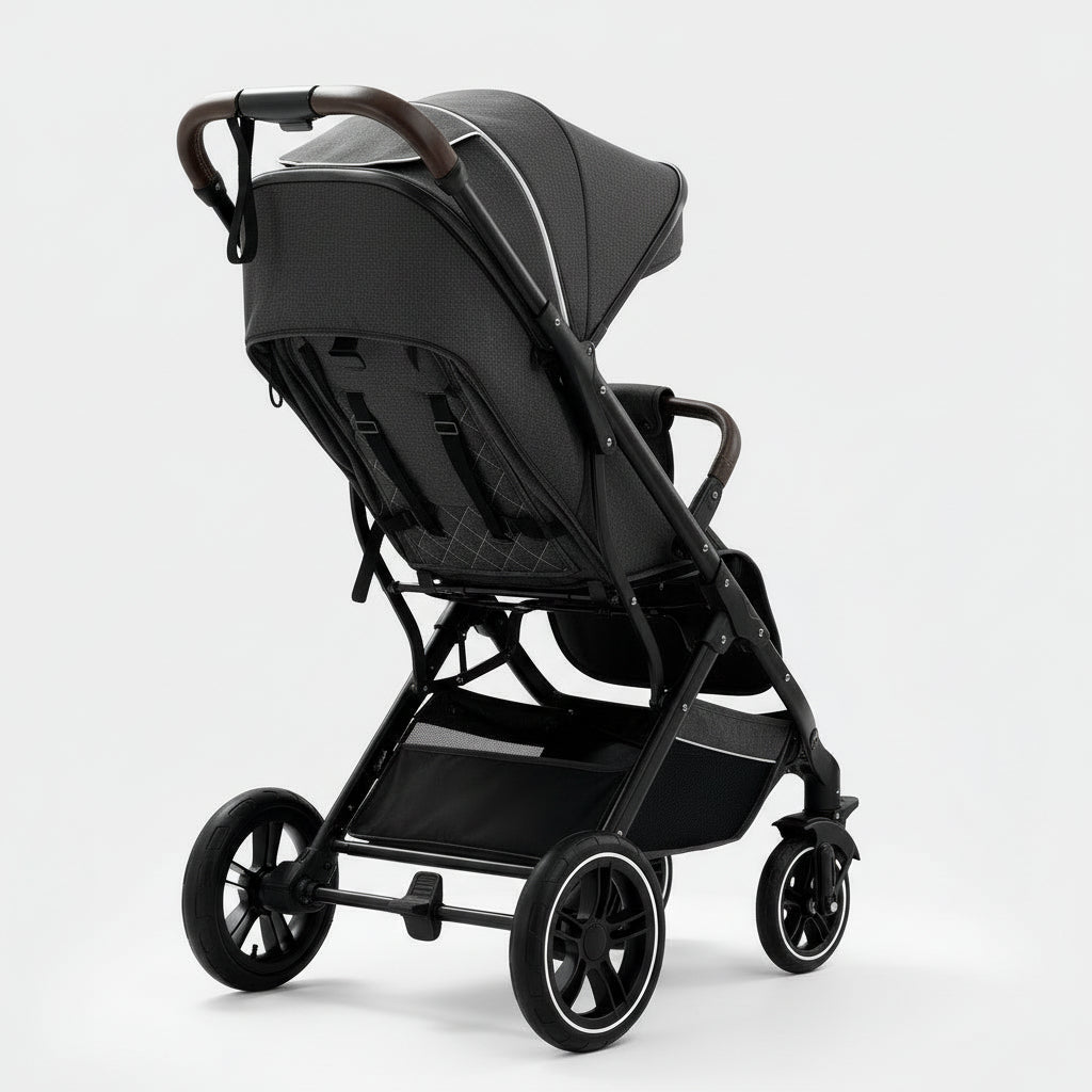 Poussette_Ultra_legere_et_compacte_noir de dos 